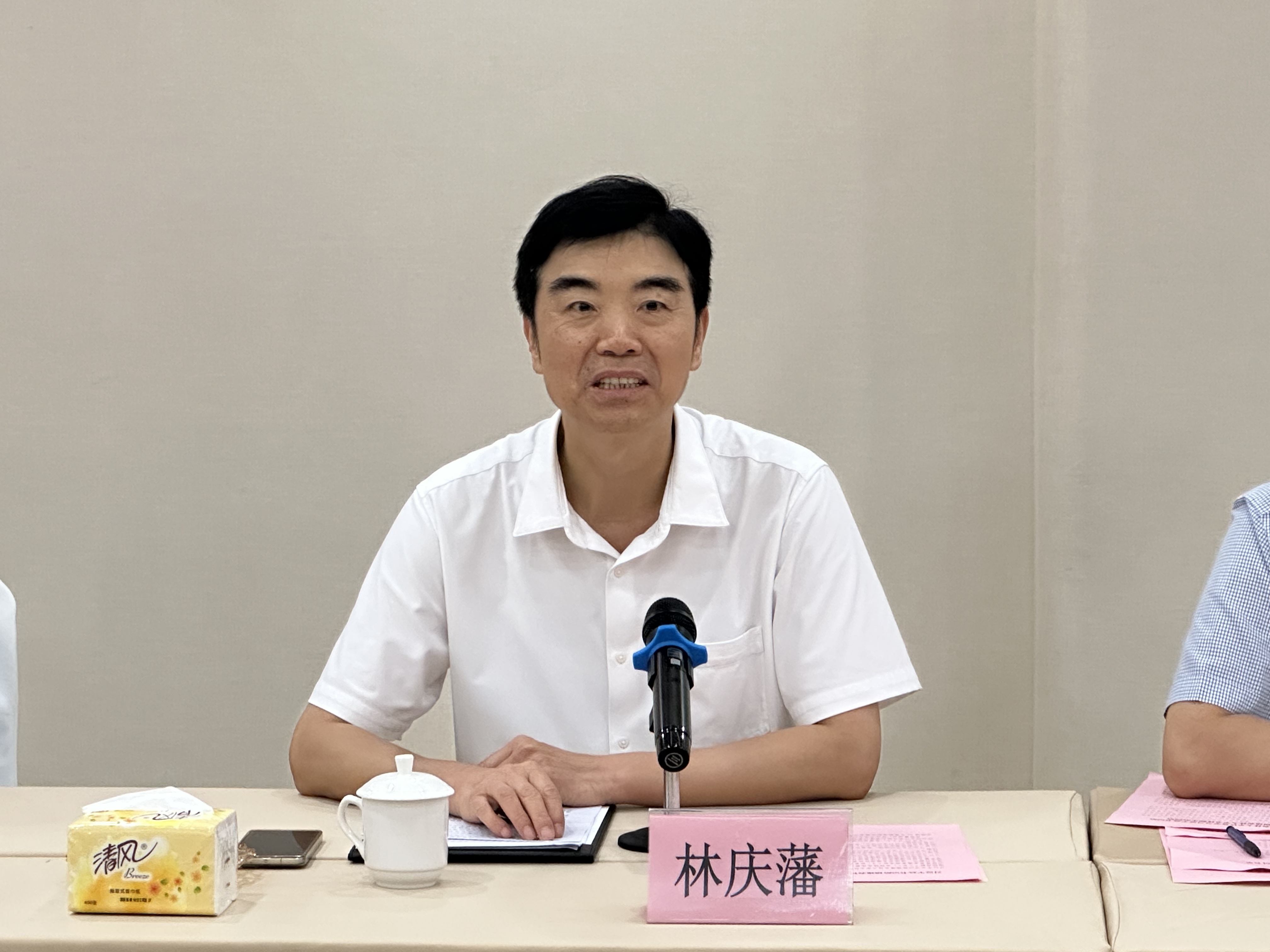 副校长林庆藩发言.jpg